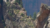 PICTURES/Angels Landing - Zion/t_Folks on ALT2.JPG